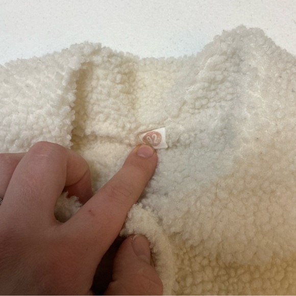 Shein Toddler Size 92 (18-24m) Cream Sherpa Teddy Coat Button Front Jacket EUC - Picture 2 of 5